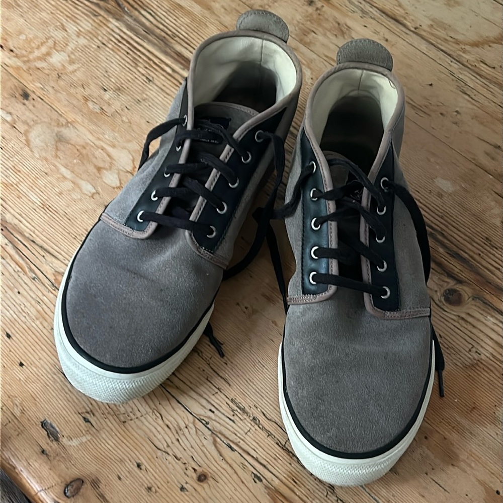 Men’s 10.5 Sperry Topsider Leather Suede Sneakers